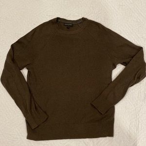 Olive green Merino Wool crew neck sweater size Small